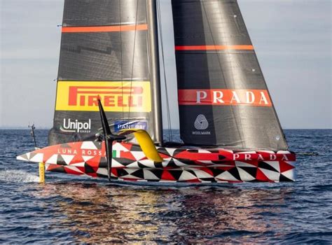 Luna Rossa Faces Major Setback with Traveller Break and .